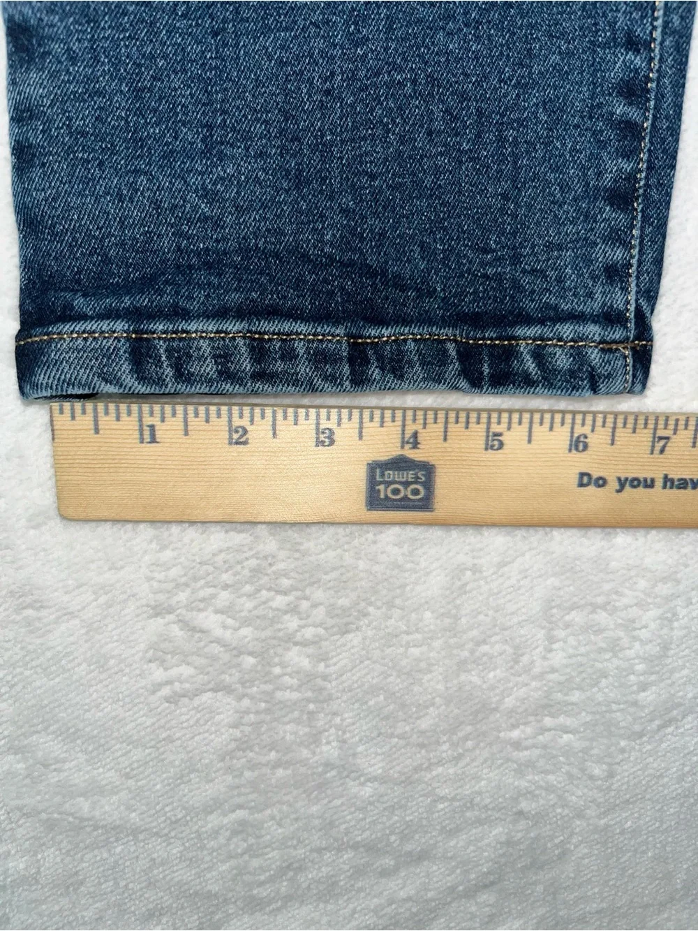 Wellen Men’s Jeans Size 33 Straight Leg Blue Denim 99% Cotton Medium Wash